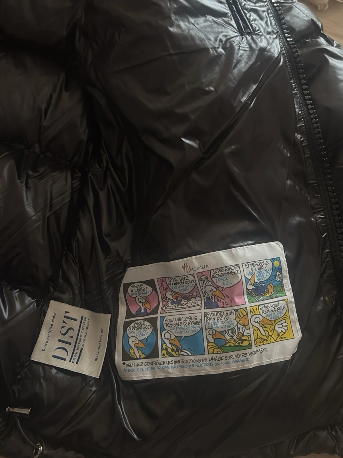 Svart dunjacka från Moncler - 3