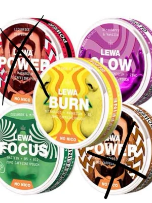 LEWA koffeinpåsar mixade smaker - Säljer ett gäng LEWA koffeinpåsar i olika smaker och färger. Burkarna är runda och gjorda av plast. Endast tagit två i den lila! Alla är nikotinfria och innehåller koffein samt vitaminer och mineraler.