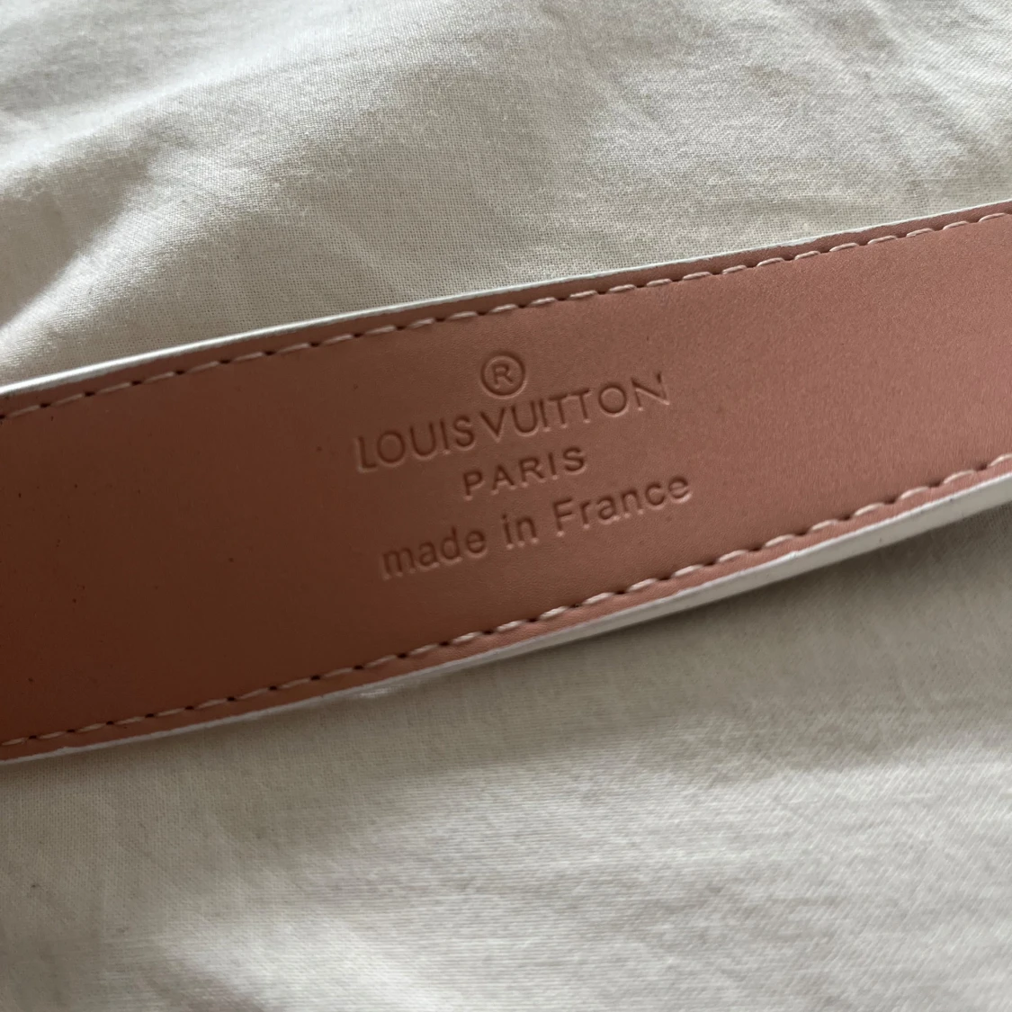 Vit rutigt Luviton bälte - 1