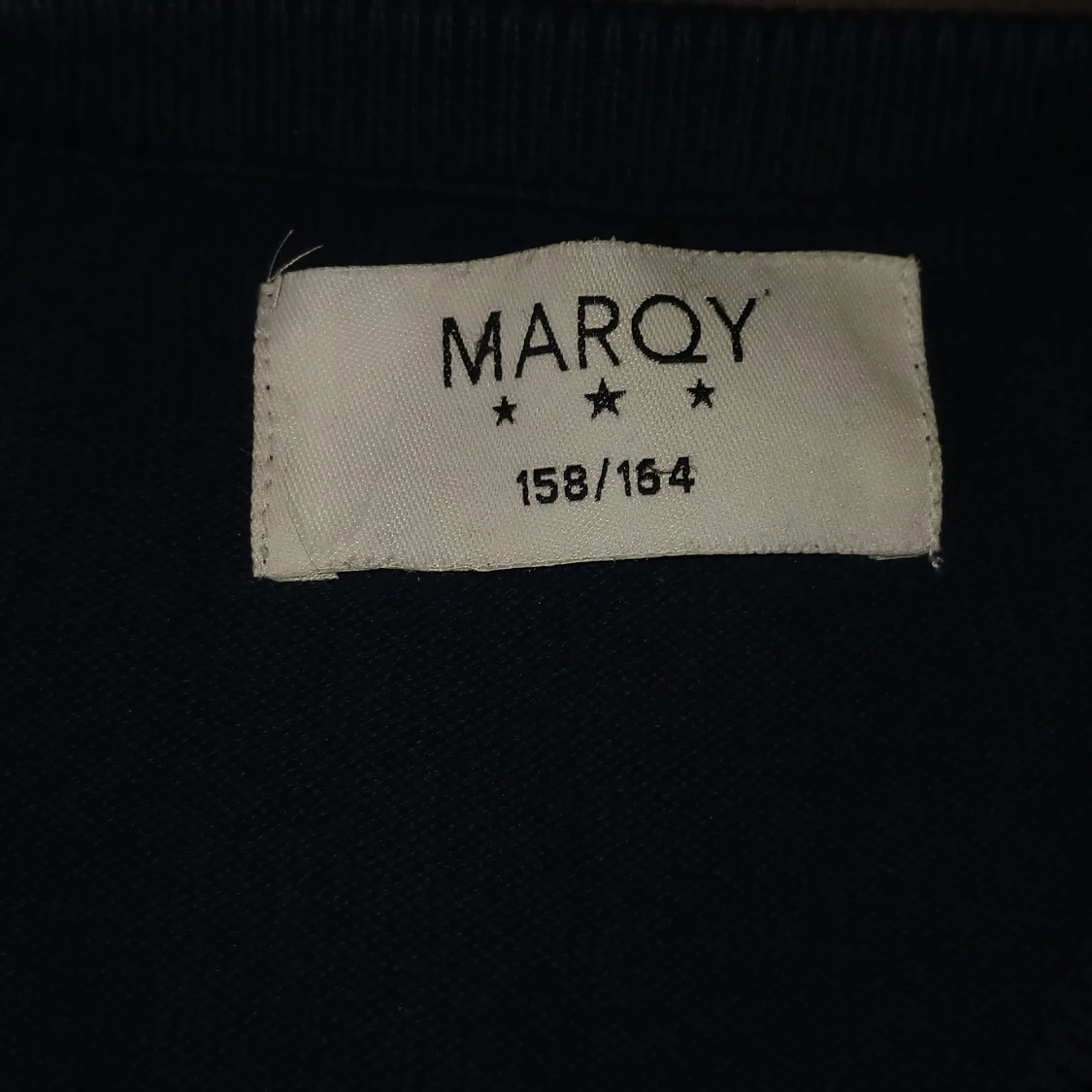 Mörkblå stickad tröja från MARQY - 2