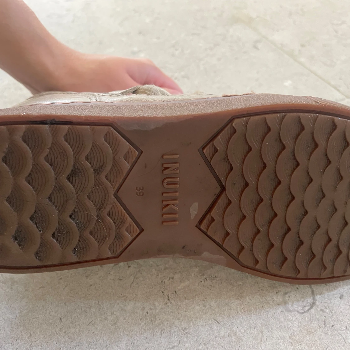 Beige vinterboots från Inuikii, stl 39 - 1