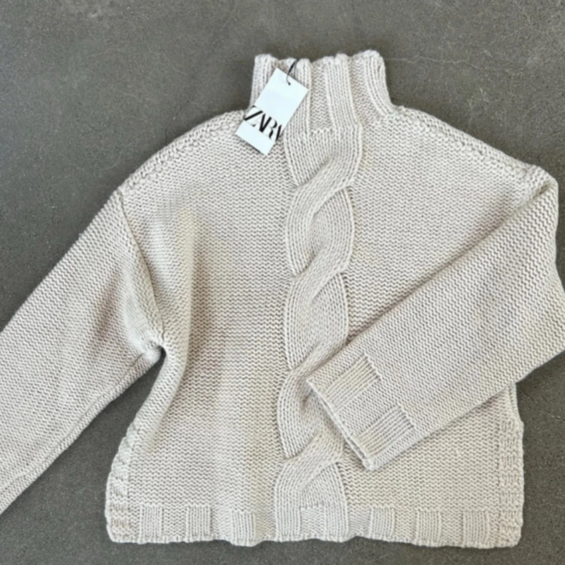 Populär stickad tröja Zara  - 1