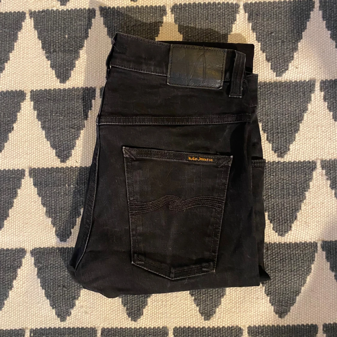 Svarta Nudie jeans