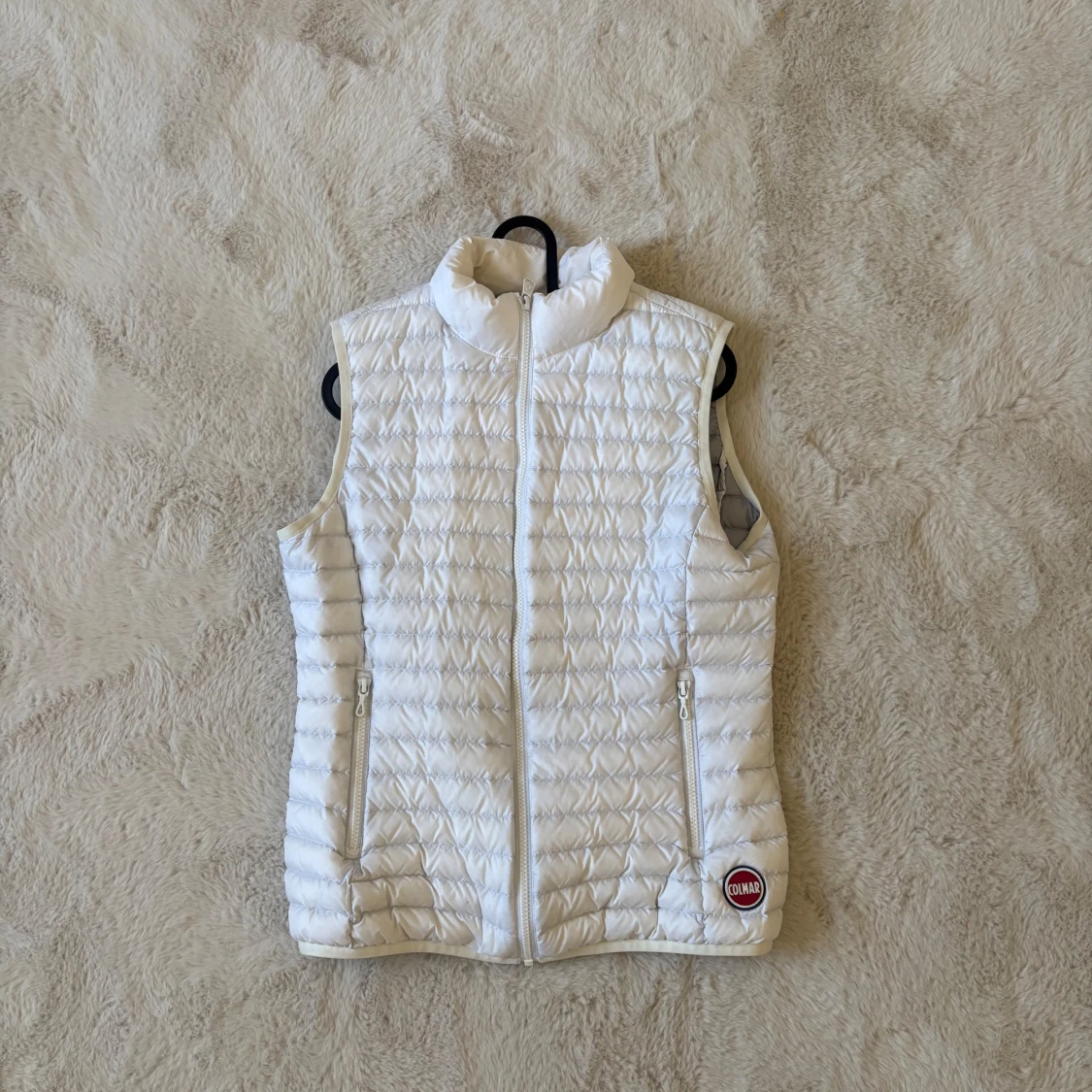 Vit dunväst från Colmar