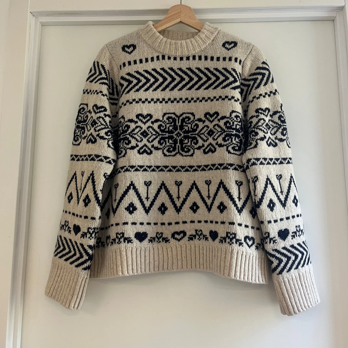 Stickad tröja mönster