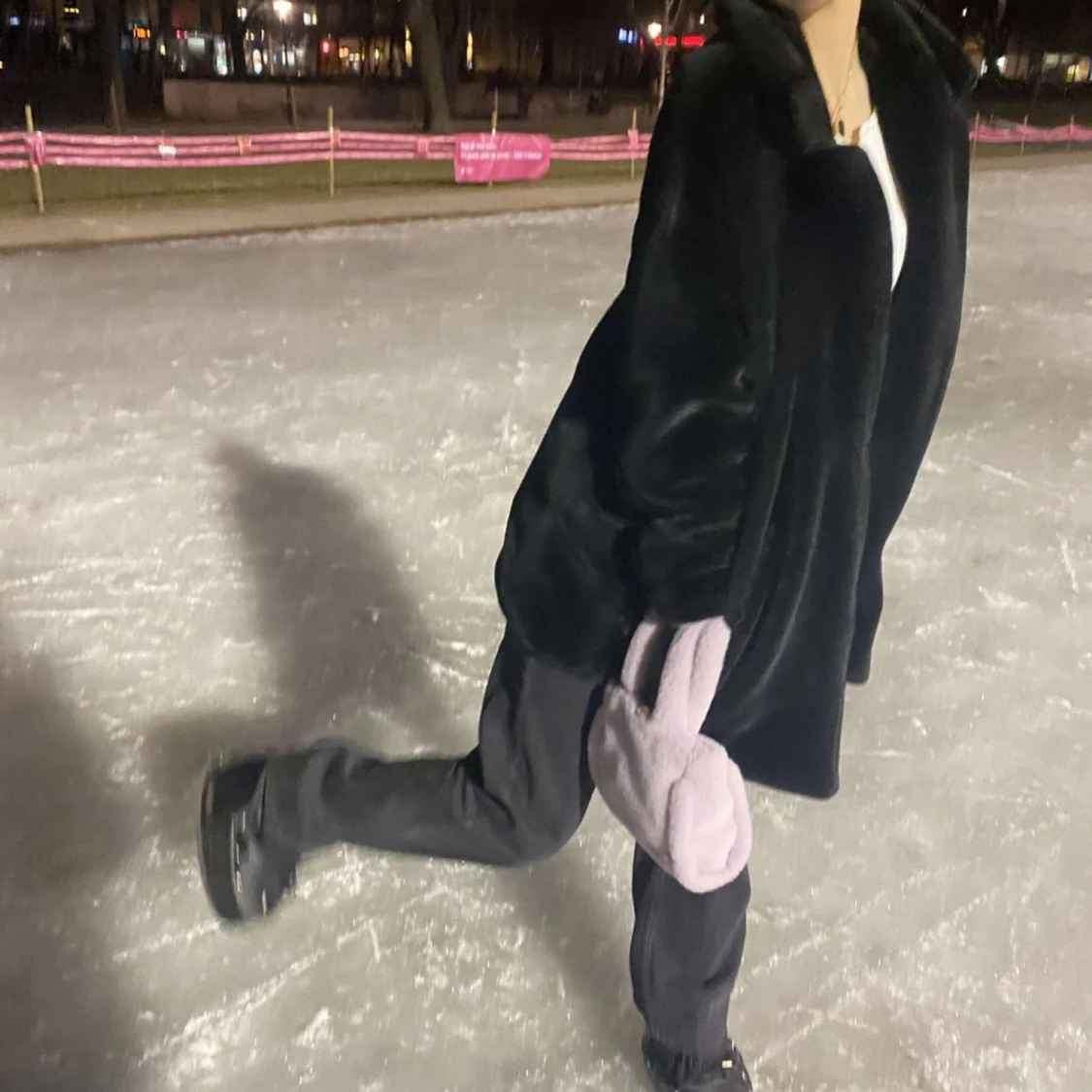 Svart pälsjacka - 2