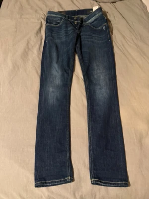 Dondup George - Helt nya dondup jeans model George . Skick 10/10 