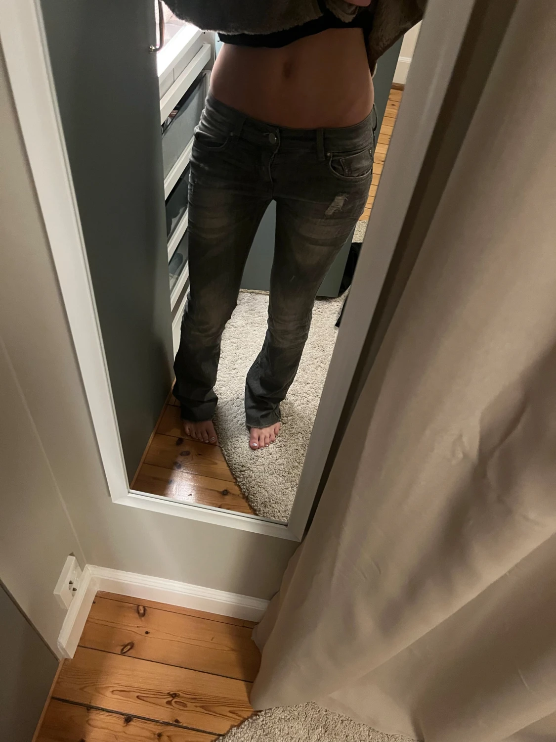 Grå bootcut jeans lågmidjade - 2