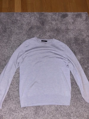 J Lindberg tröja - Skön tröja, original storleken är S men krympt lite i tvätten