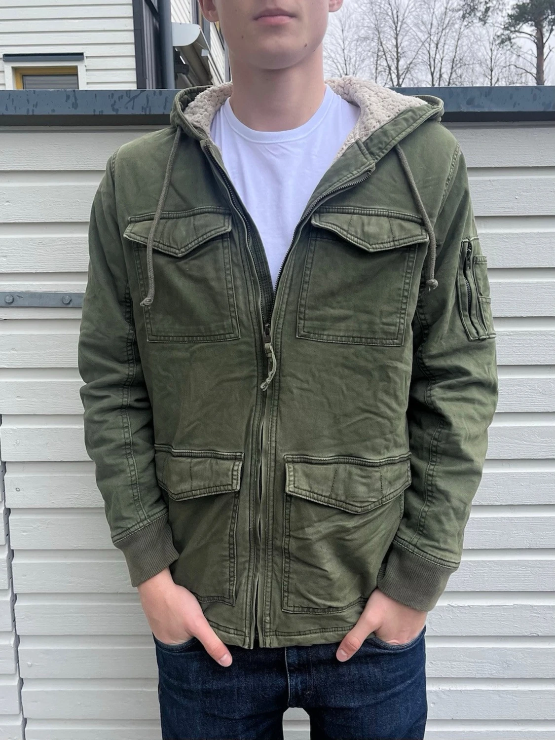 Hollister jacka med foder