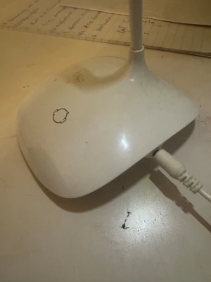 Studielampa  - Lyser skit bra om du behöver en 