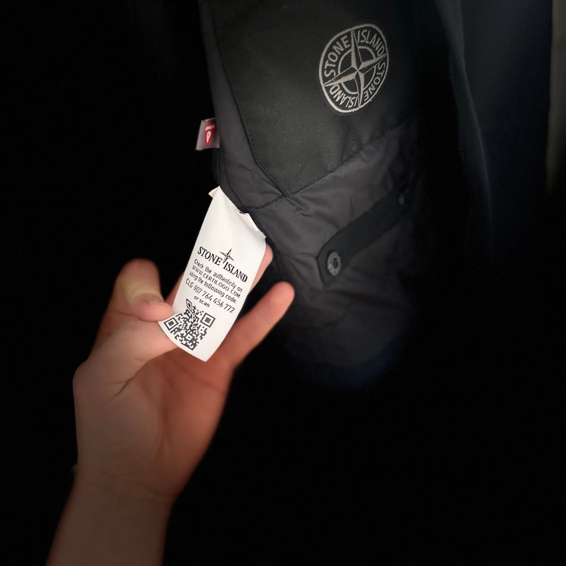 Svart jacka från Stone Island - 4