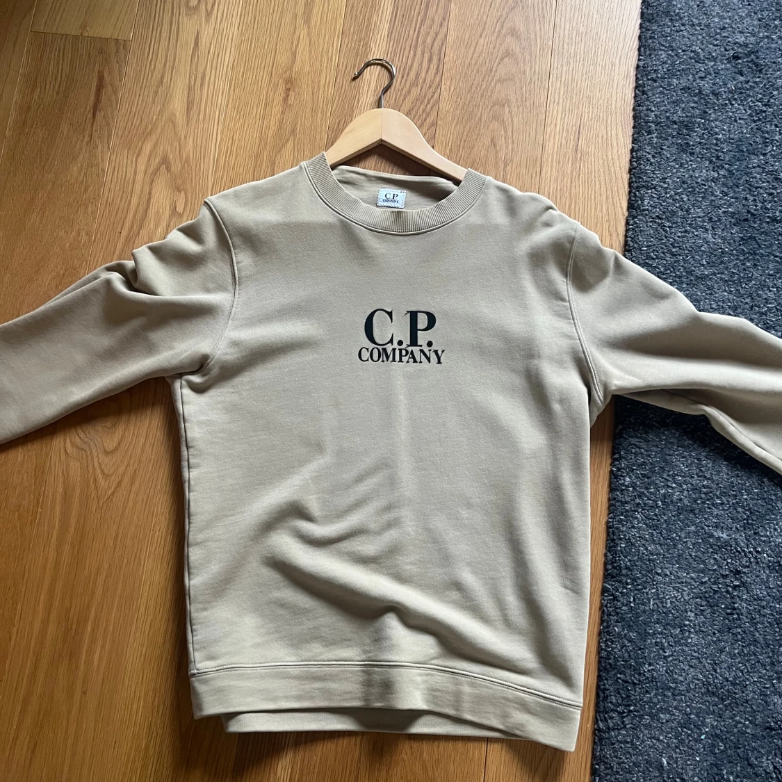Beige sweatshirt från CP Company - 1