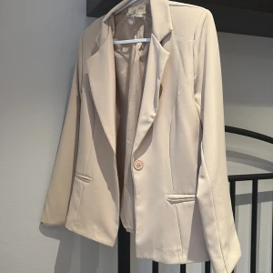 Blazer  - Beige bra skick 