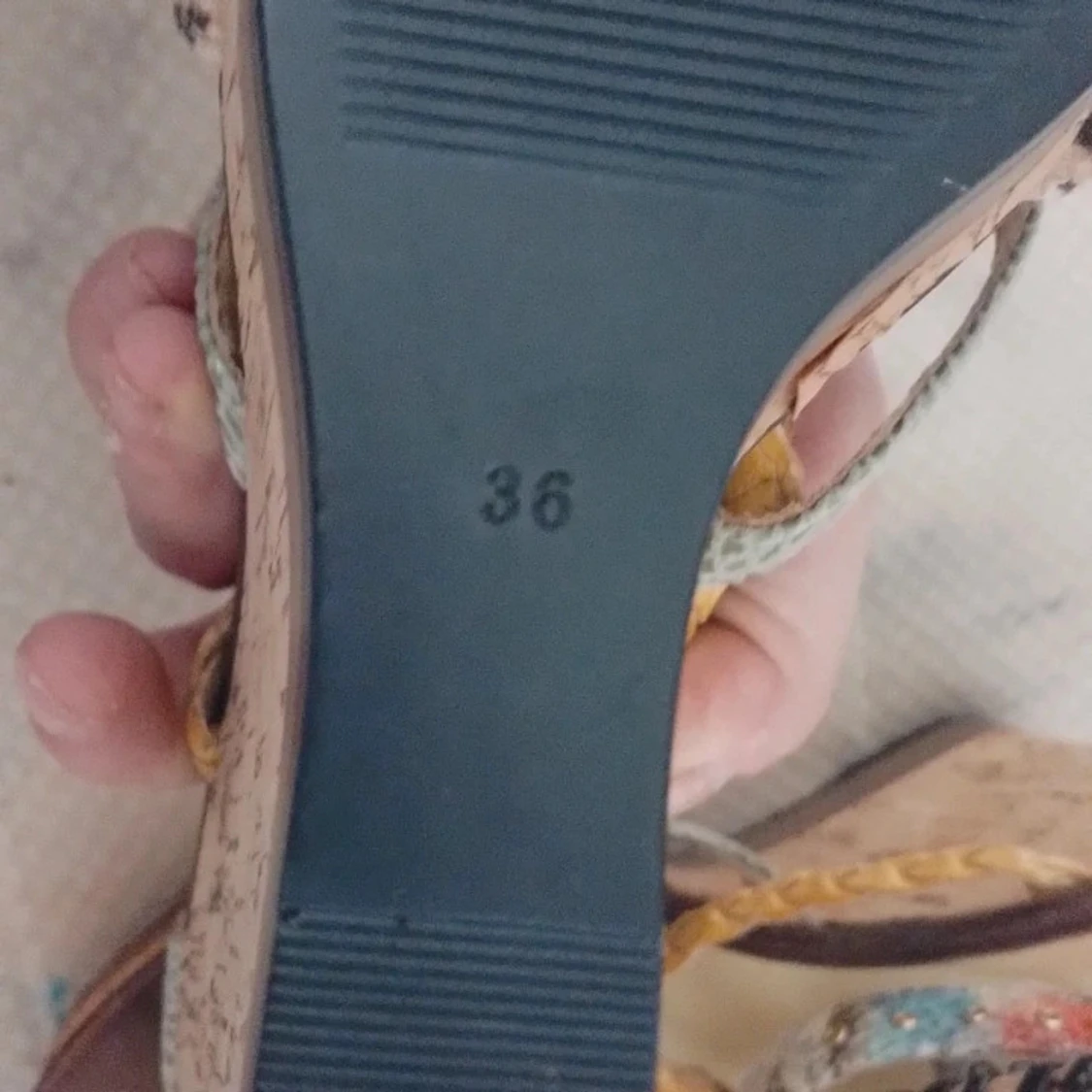 Jimmy Choo sandaler med kilklack, stl 36 - 3