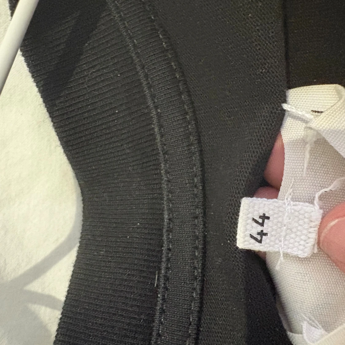 Maison Margiela svart t-shirt med print - 3