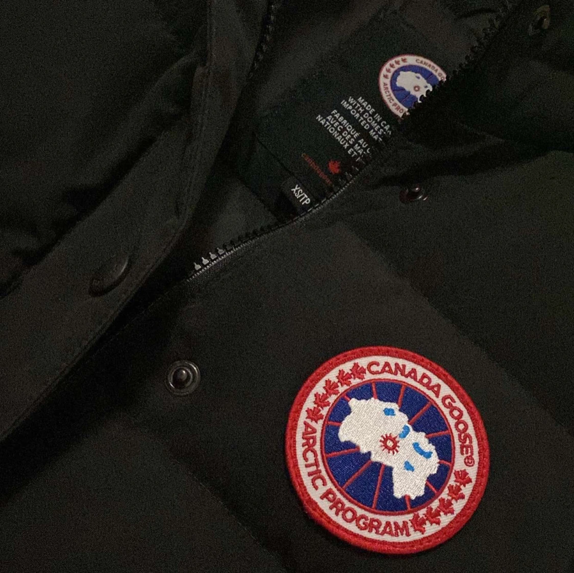 Svart dunväst från Canada Goose XS - 1