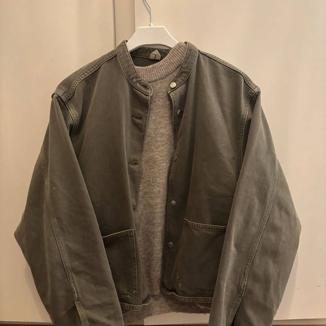 Grön jeansjacka ARKET strl 34 - 1