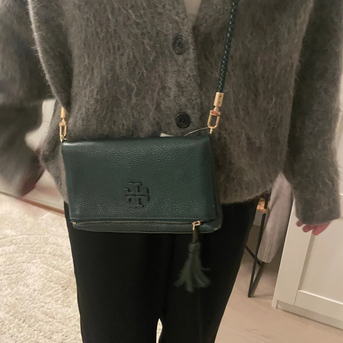 Grön axelväska från Tory Burch i skinn - 1