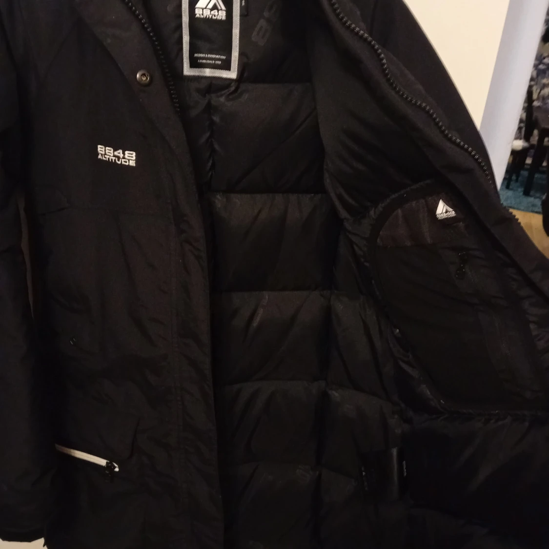 Svart dunjacka från 8848 Altitude - 1