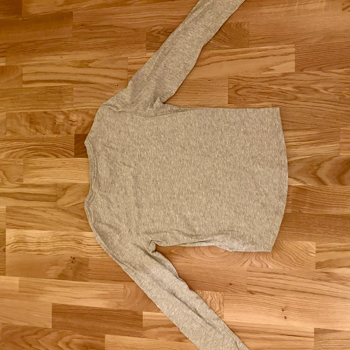 Grå långärmad tröja från Tommy Hilfiger - 3