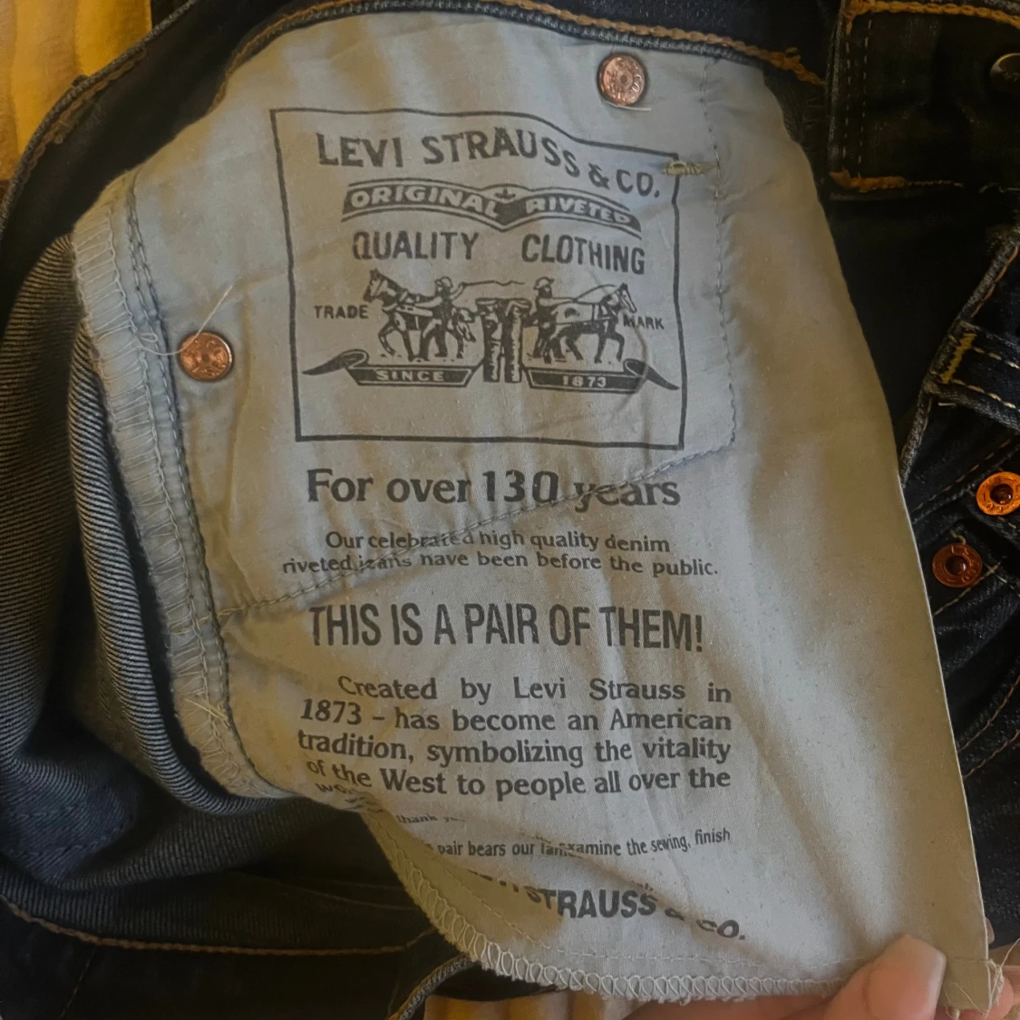 Lågmidjade Levis Jeans - 4