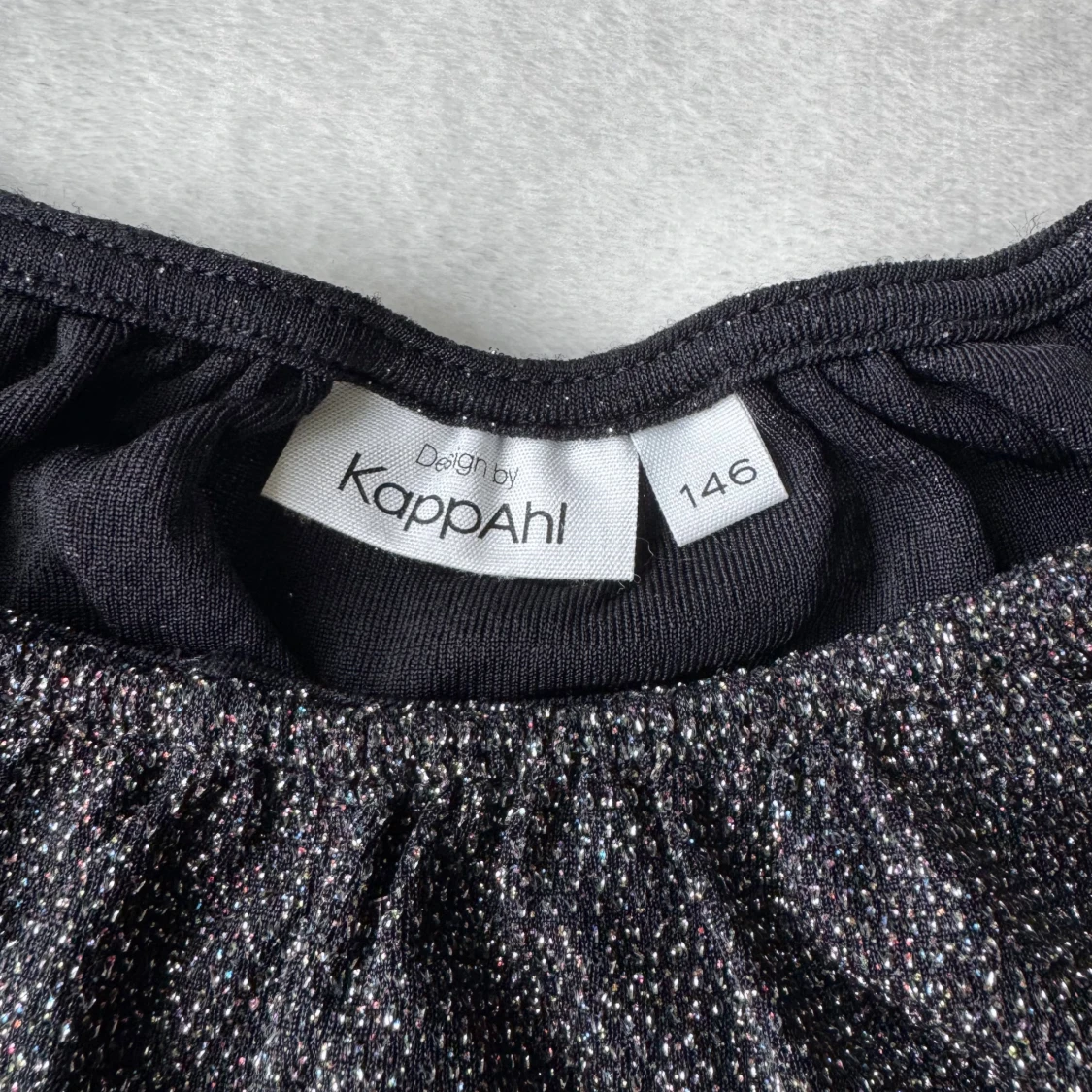 Glittrig klänning  - 2