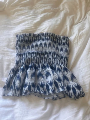 Volang topp - Fin volang topp från gina tricot, andvänd fåtal gånger☺️