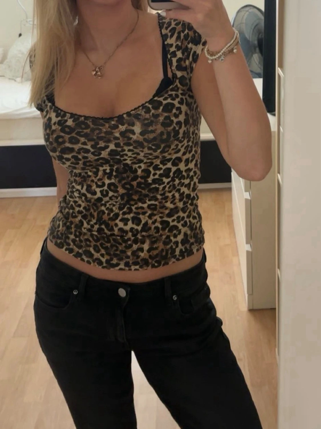 Leopardmönstrad topp - 1