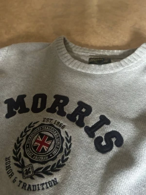Morris Tröja - Fet Morris tröja i storlek M. Bara att skriva vid frågor 🔥