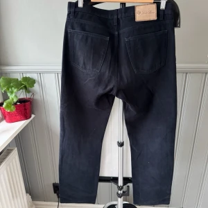 Loro Piana Jeans W33 L29 - Passar: M. Dragkedja i grenen, silverknapp. 100% bomull.   0670 