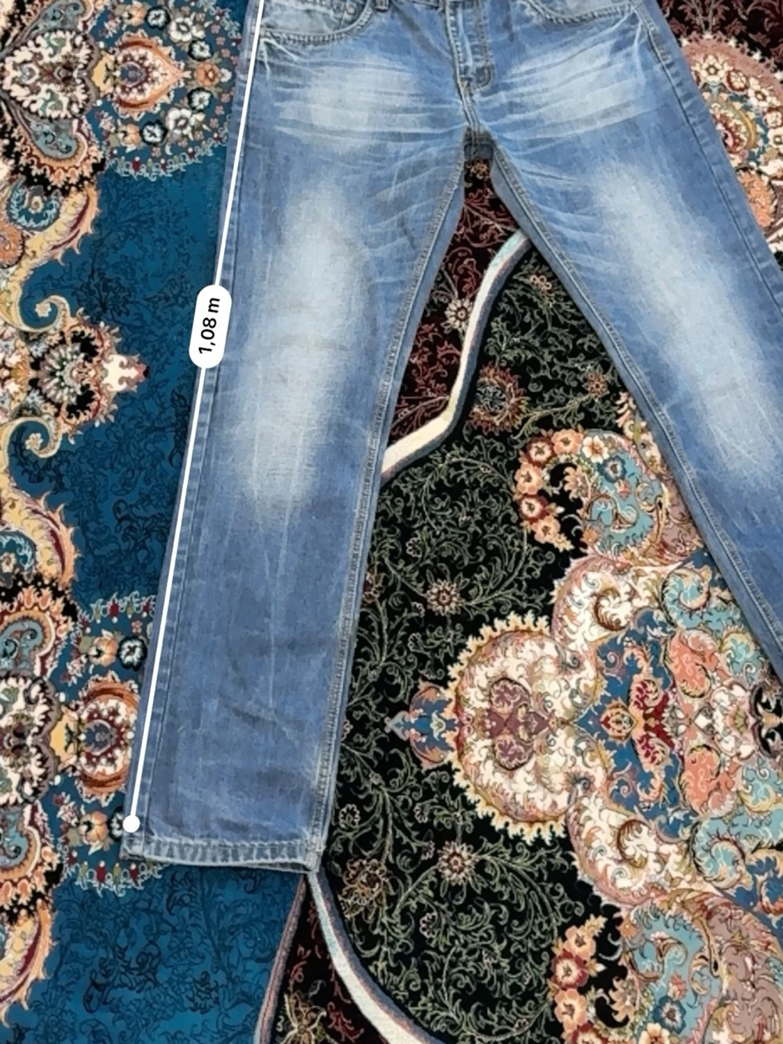 Blå raka jeans med slitningar - 1