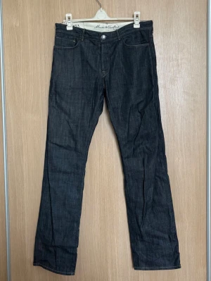 Levi’s Japanese Denim - Använda enbart några gånger. Strl 34 waist och 36 leg