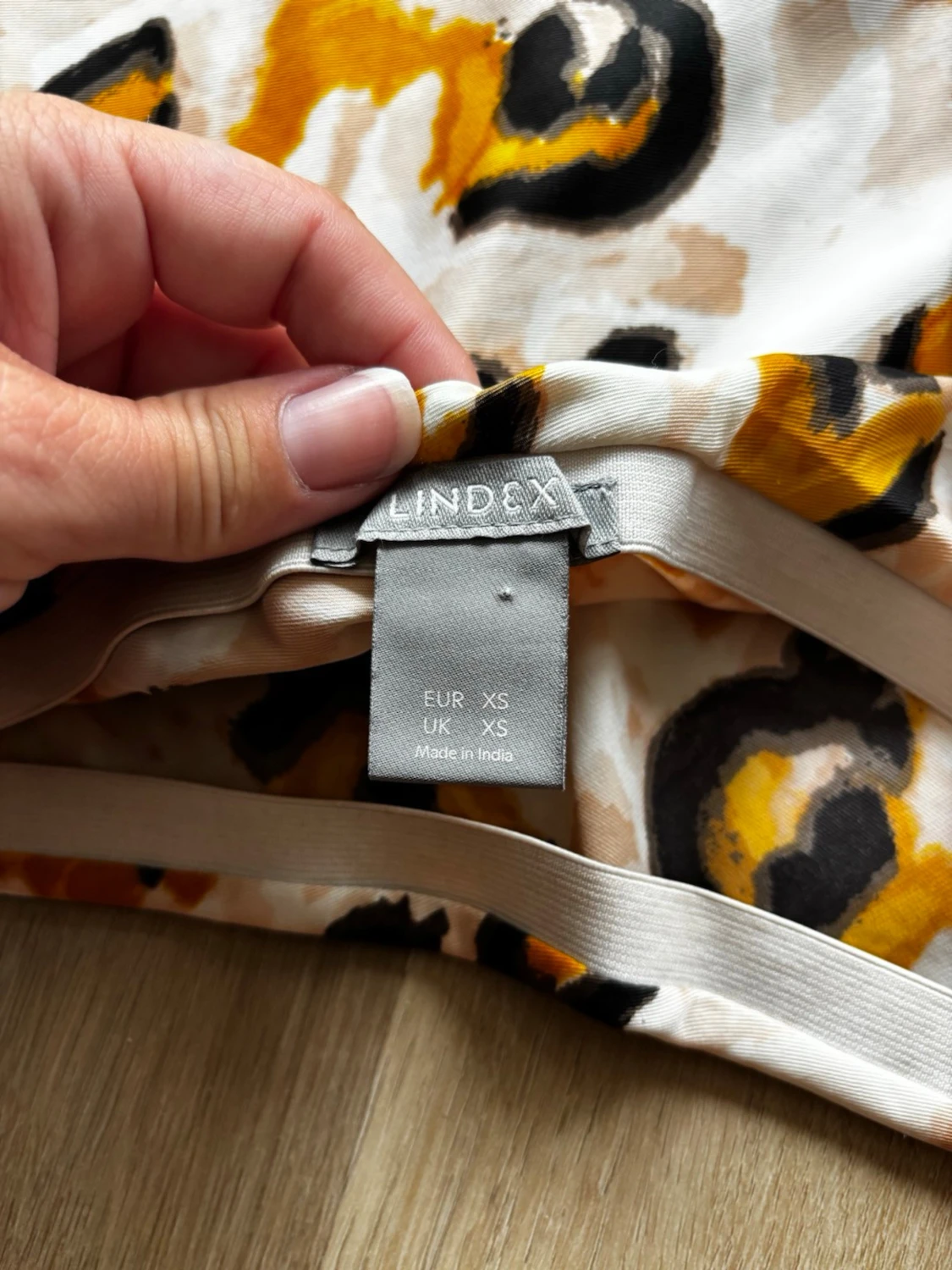 Leopardmönstrad kjol från Lindex - 1