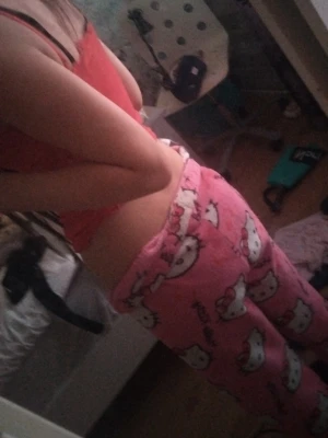 Rosa Hello Kitty pyjamasbyxor - Jätte mjuka rosa hello kitty byxor baggy