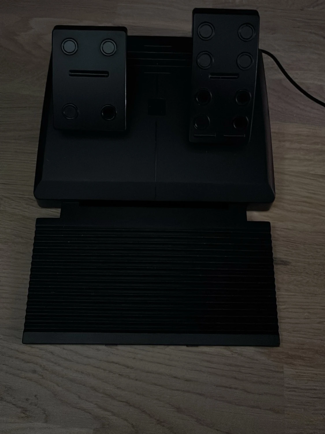 Logitech ratt, pedaler och kontrollpanel - 1