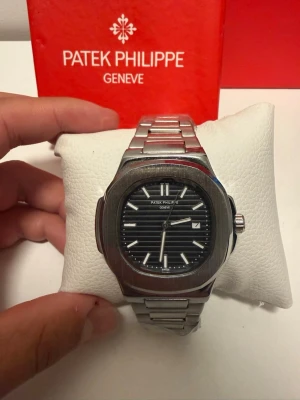 Pa*ek Phili*pe Na*tilus klocka automatisk  - Helt ny aldrig använt FAST PRIS