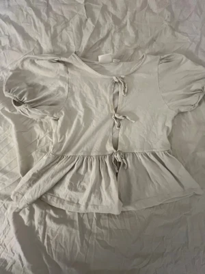 Gina tricot tröja vit - Jättefin vit tröja från Gina tricot 