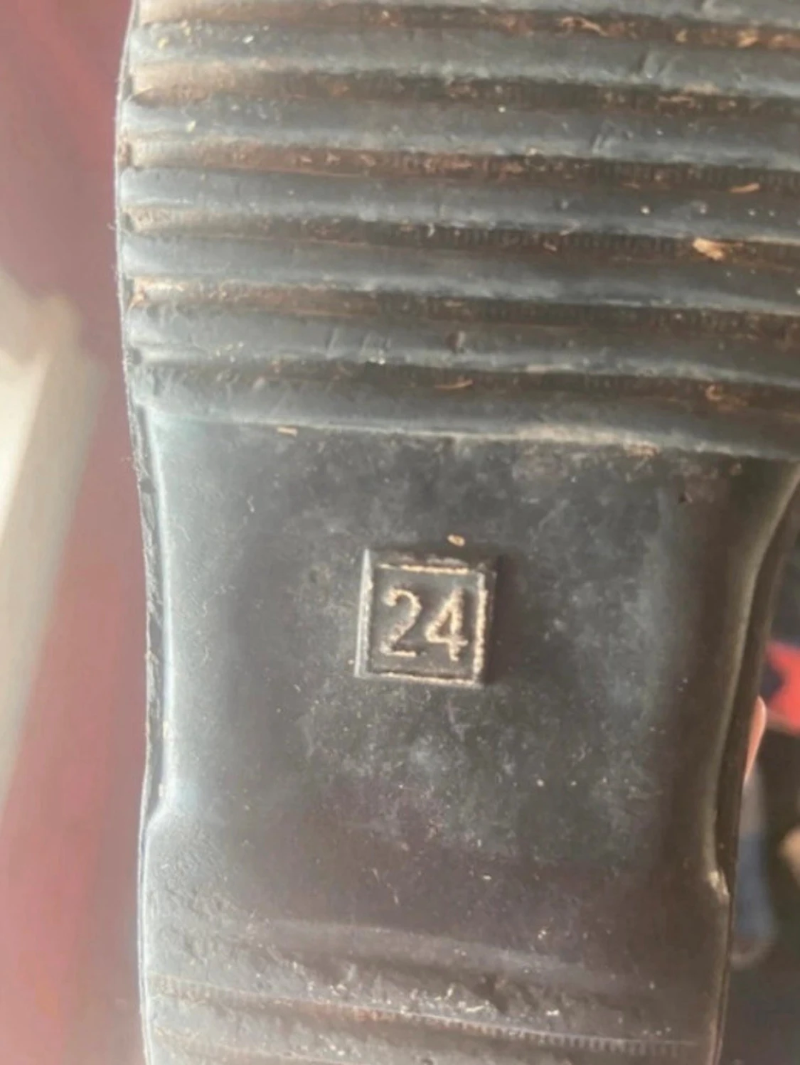 Svarta gummistövlar med färgglada detaljer(barn) - 4