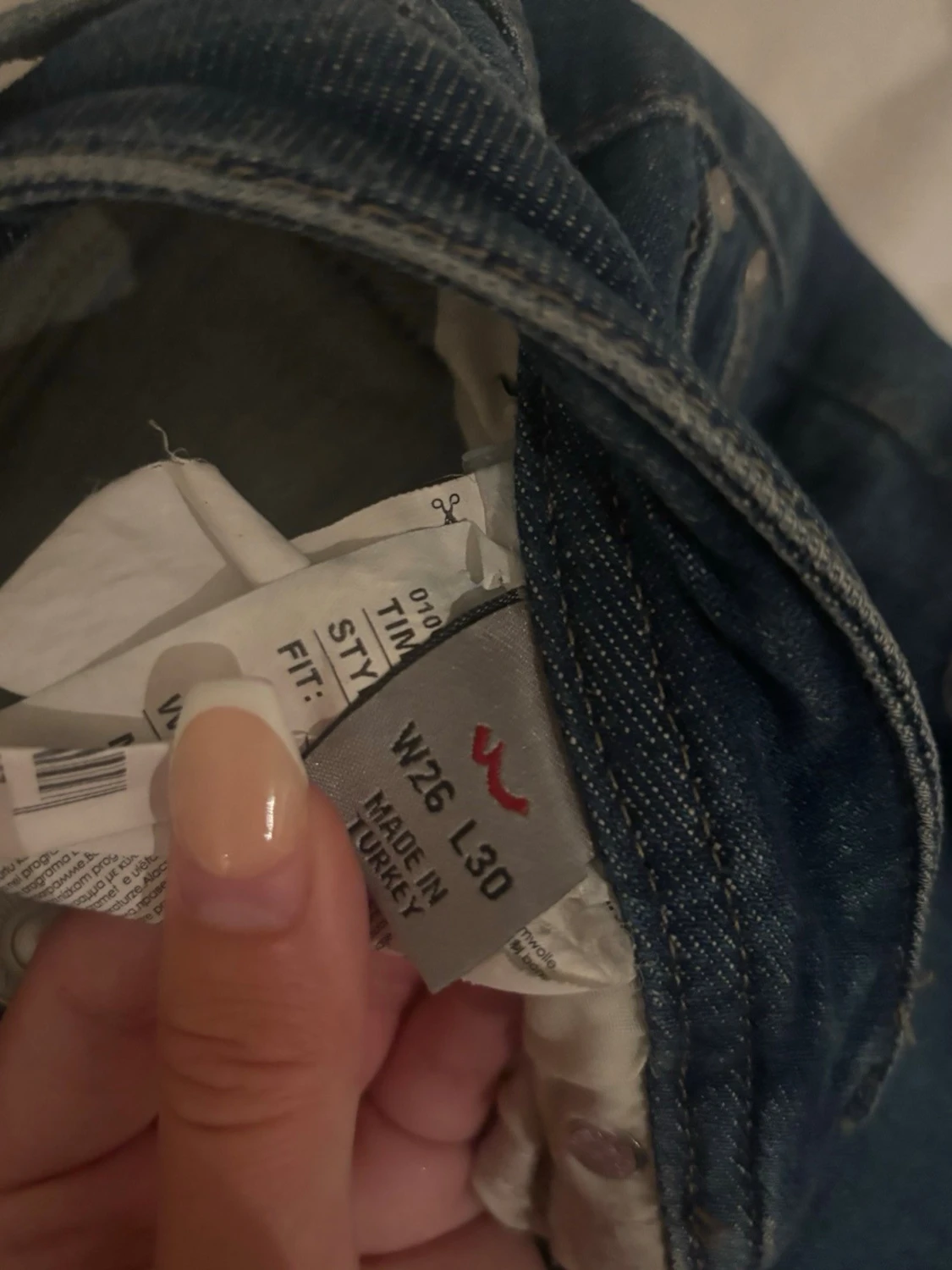 Blå bootcut jeans med kontrastsömmar - 3