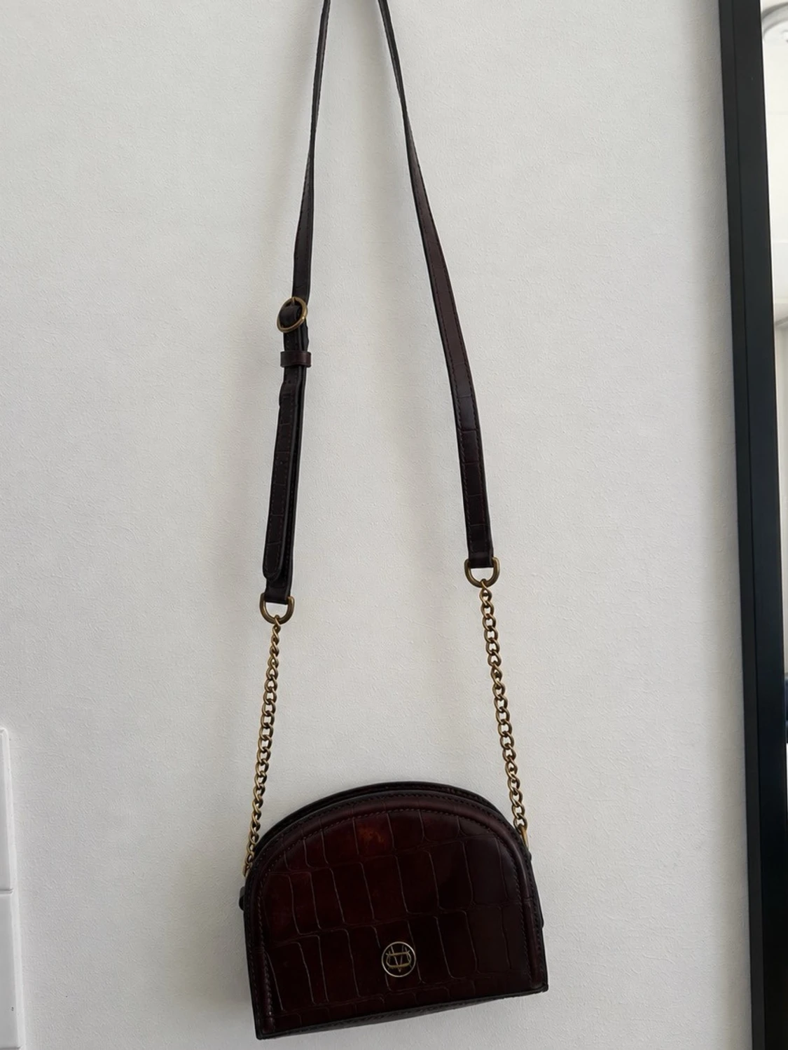 Burgundy axelväska med kedja - Massimo Dutti