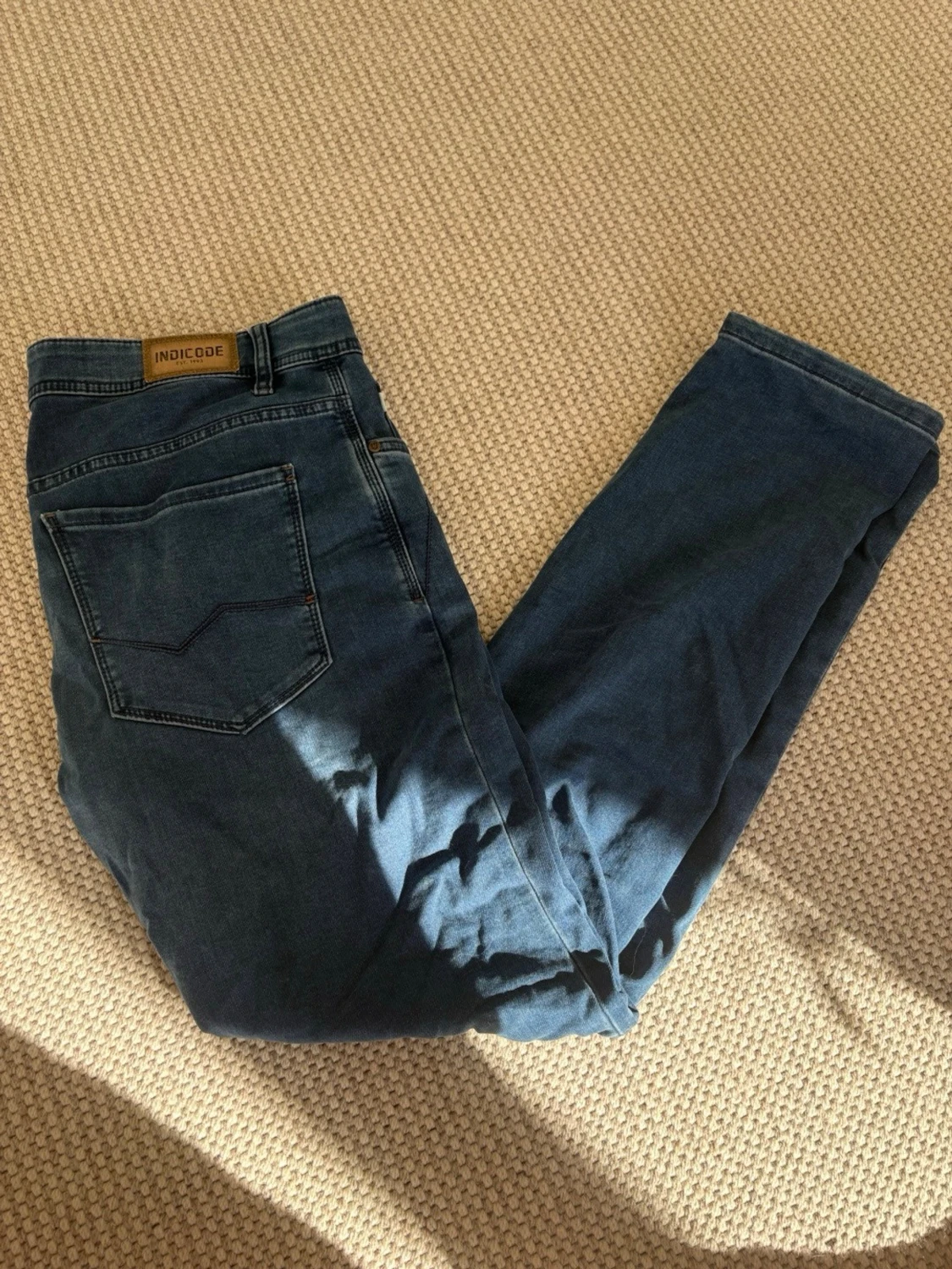 Blåa raka jeans från Indicode - 2