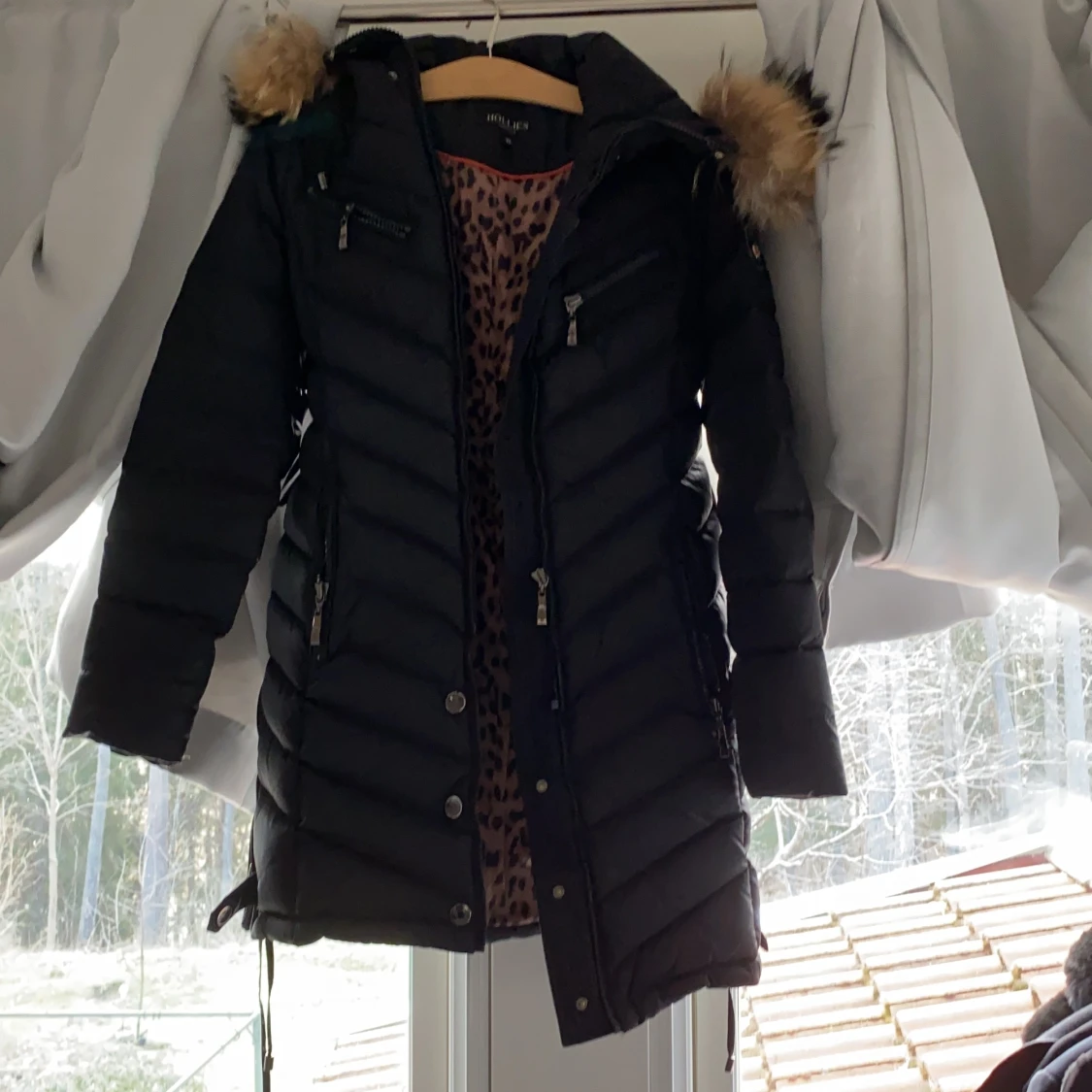 Hollies Jacka strl 32