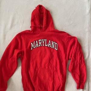 Röd Maryland-hoodie