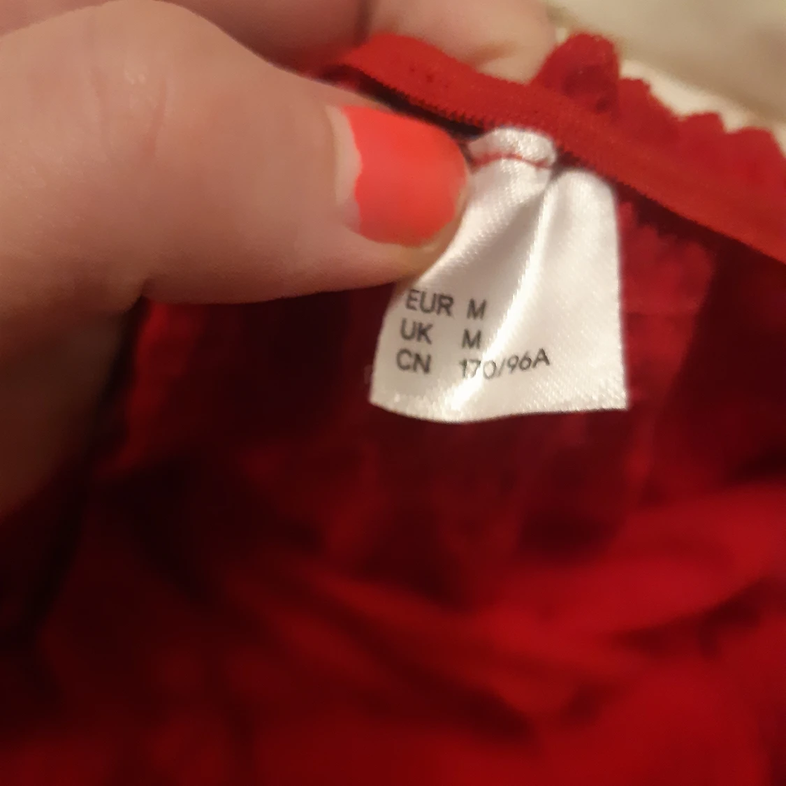 Röd off shoulder crop top - 90