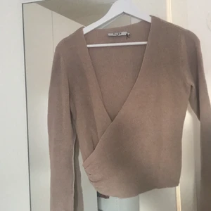 Nakd tröja  - Fin tröja från Nakd 👁💗👁 väldigt lätt och mysigt 