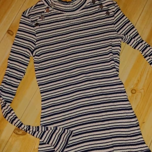 Gina tricot size s  - Gina tricot size s 