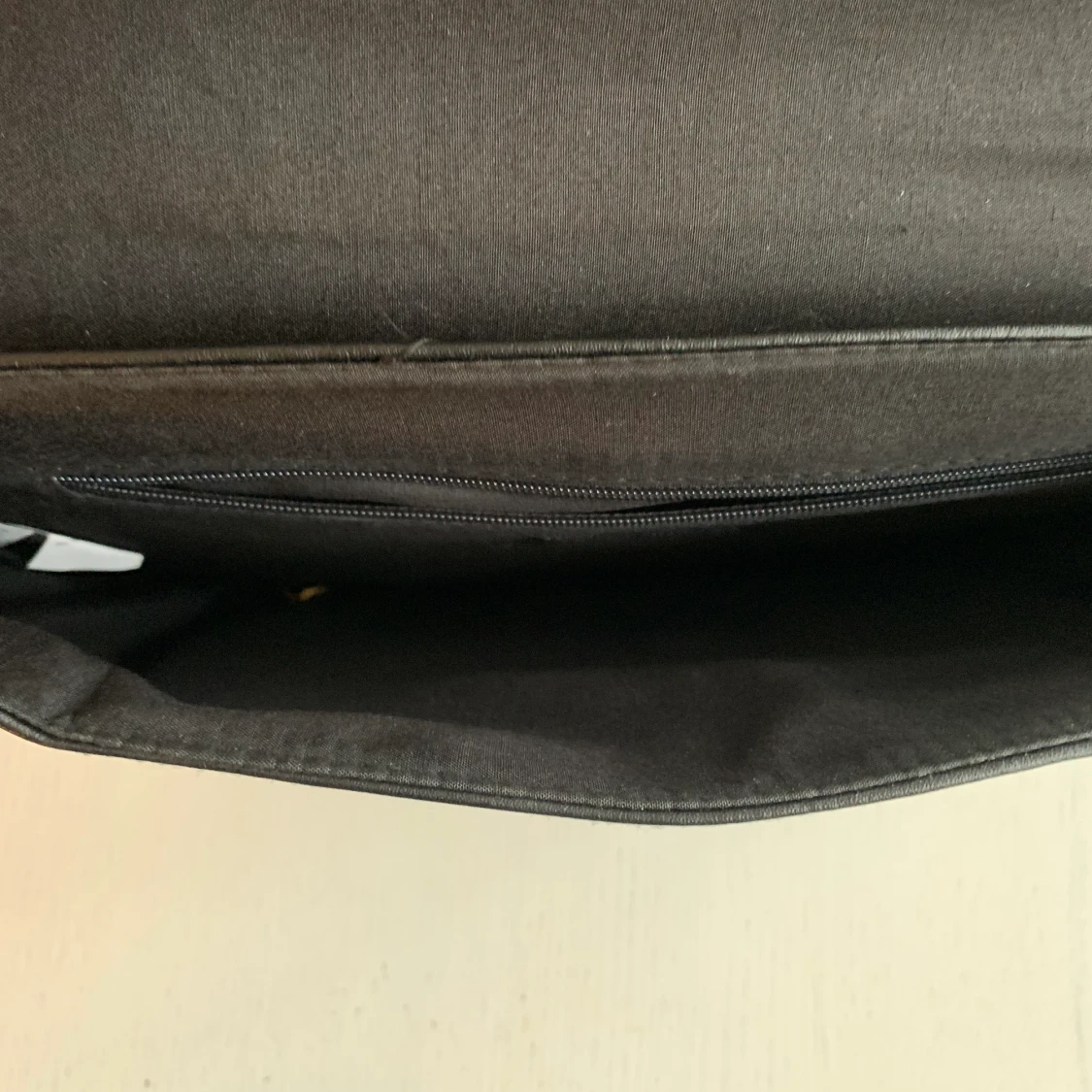 Stor kuvertväska  - 90