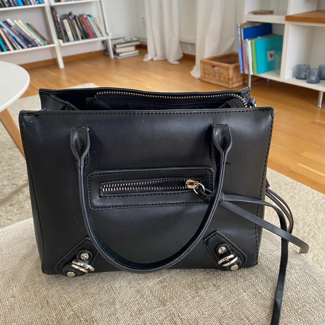 Nelly väska strl. onesize 