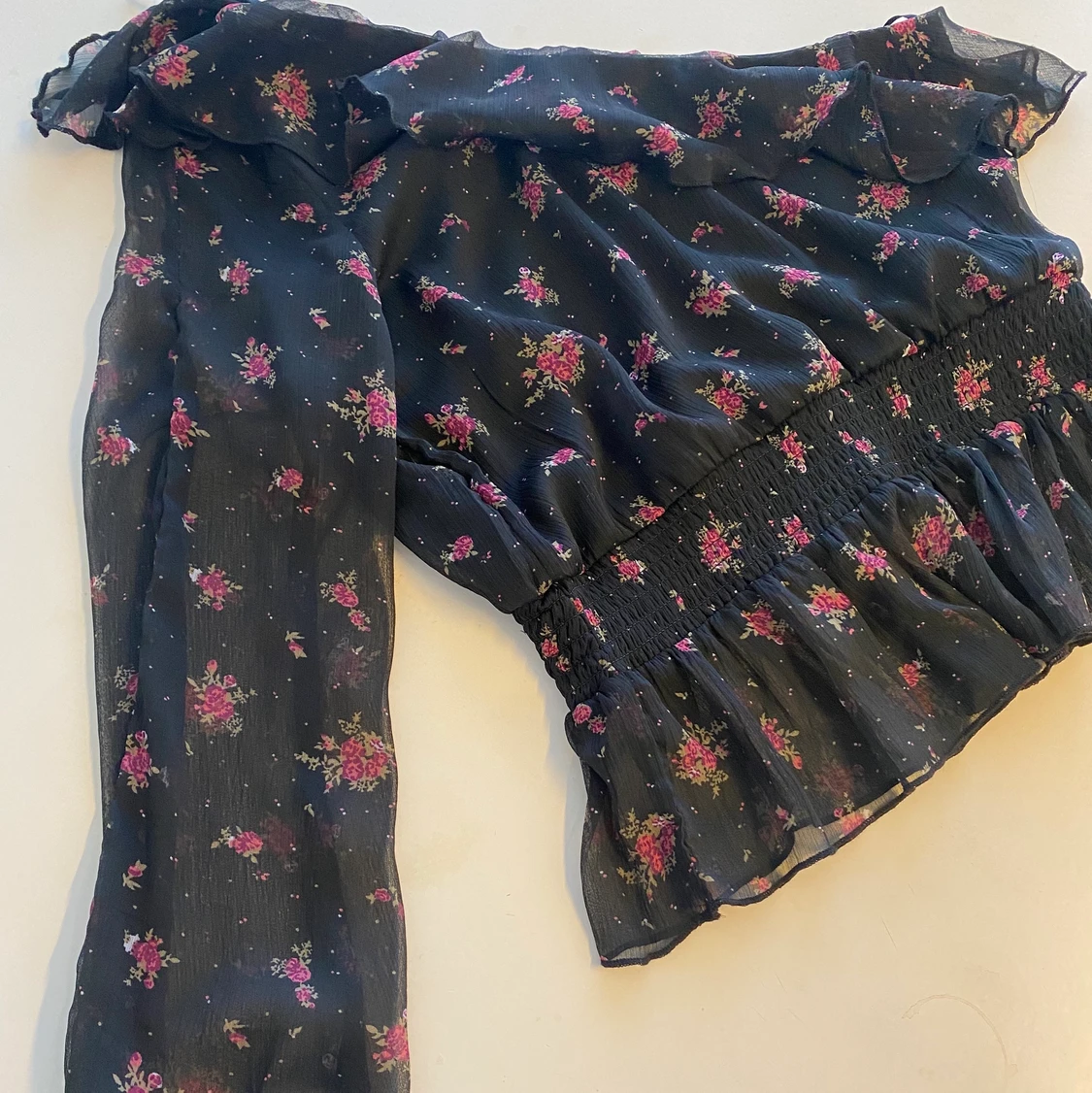 Tröja från bik bok storlek S